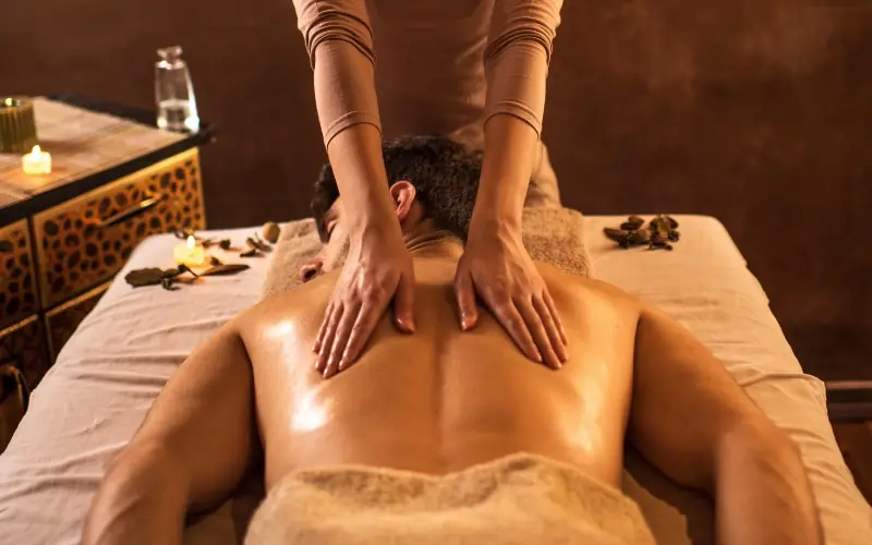 kỹ thuật vi&ecirc;n massage
