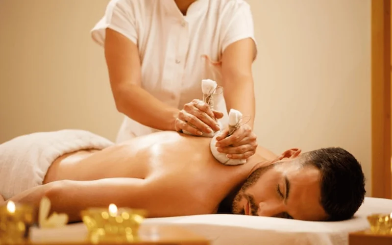 massage tại nh&agrave; Ho&agrave;n Kiếm thư gi&atilde;n