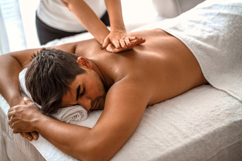 giá massage tại nhà TP.HCM