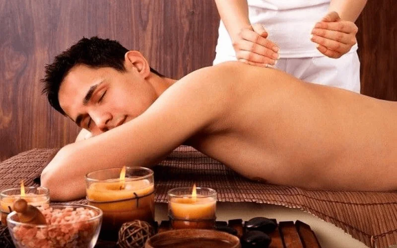 MASSAGE TẠI NHÀ CẦU GIẤY 24/7: PHỤC HỒI NHANH CHO DÂN VĂN PHÒNG