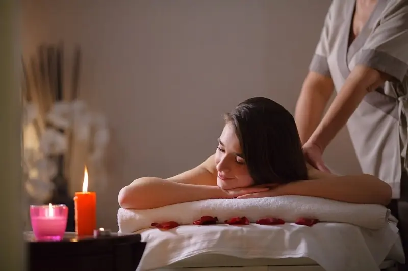 MASSAGE TẬN NƠI KHÁCH SẠN QUẬN 3: GIẢI PHÁP CHO KHÁCH CÔNG TÁC