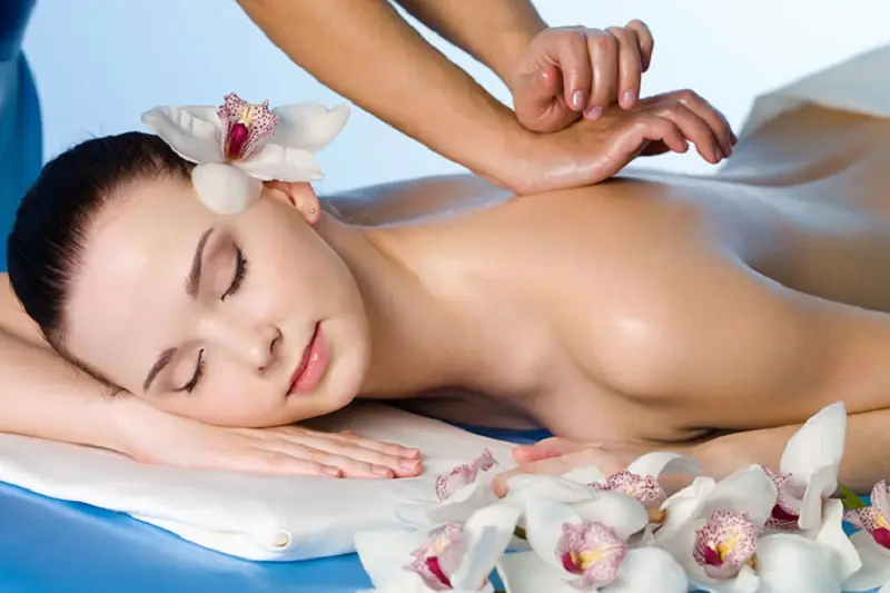MASSAGE TẬN NƠI PHƯỜNG BẾN THÀNH: PHỤC VỤ KHÁCH DU LỊCH 24/7